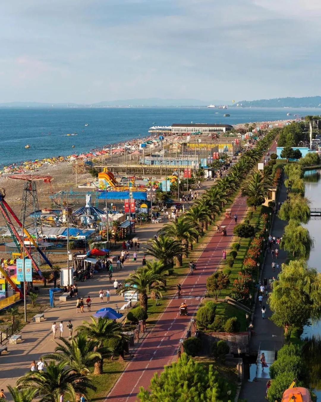 Elegance Sea View Aparthotel In Orbi City Batumi Exterior foto