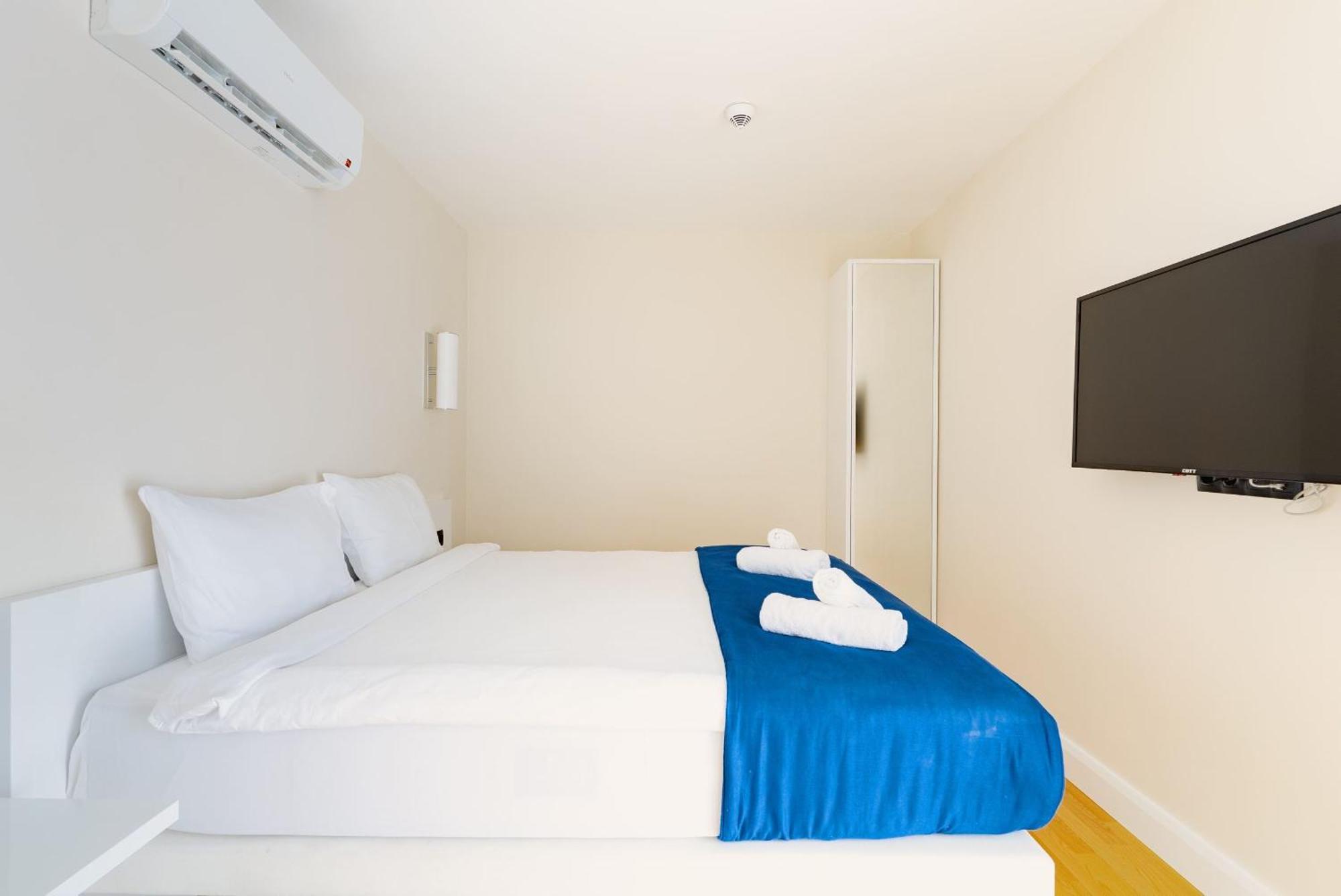 Elegance Sea View Aparthotel In Orbi City Batumi Exterior foto