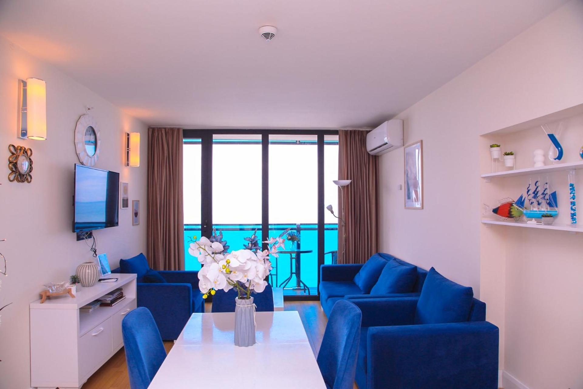 Elegance Sea View Aparthotel In Orbi City Batumi Exterior foto